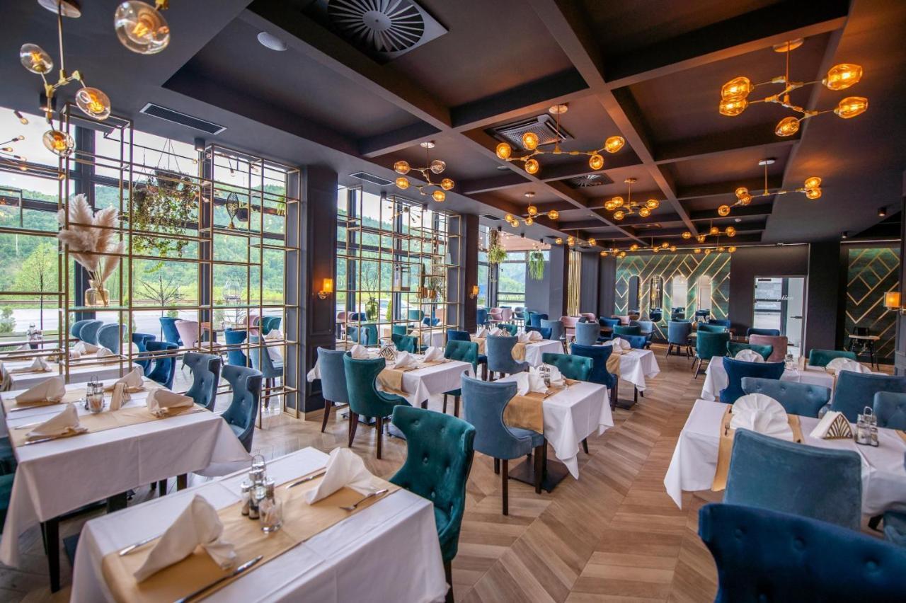 Hotel In Zepce Εξωτερικό φωτογραφία