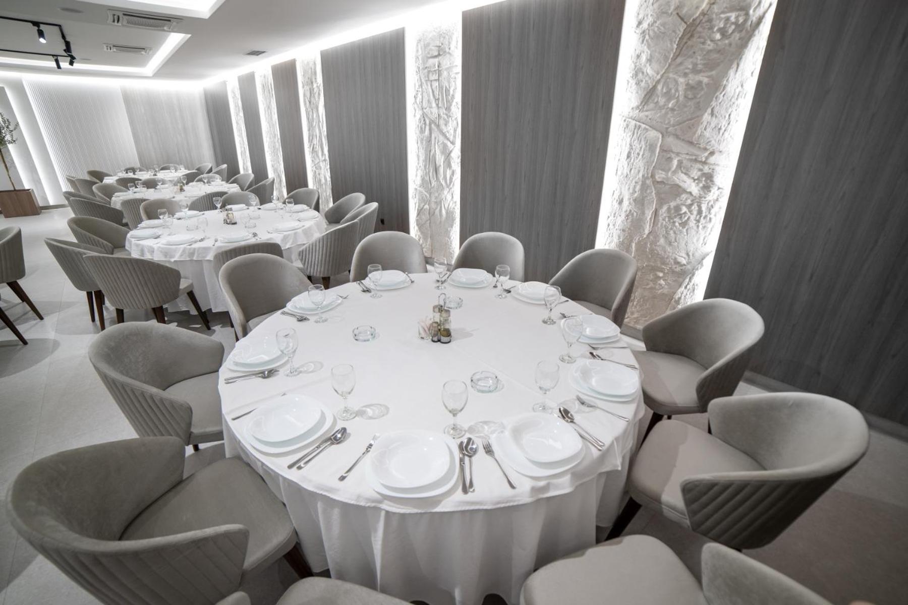 Hotel In Zepce Εξωτερικό φωτογραφία