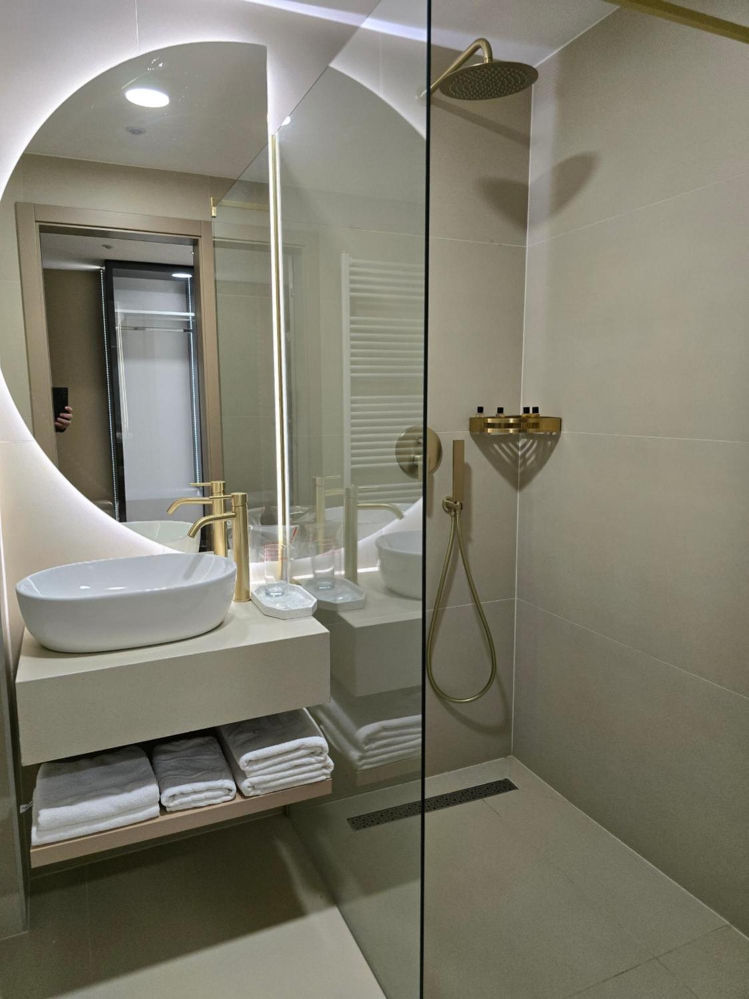 Hotel In Zepce Εξωτερικό φωτογραφία