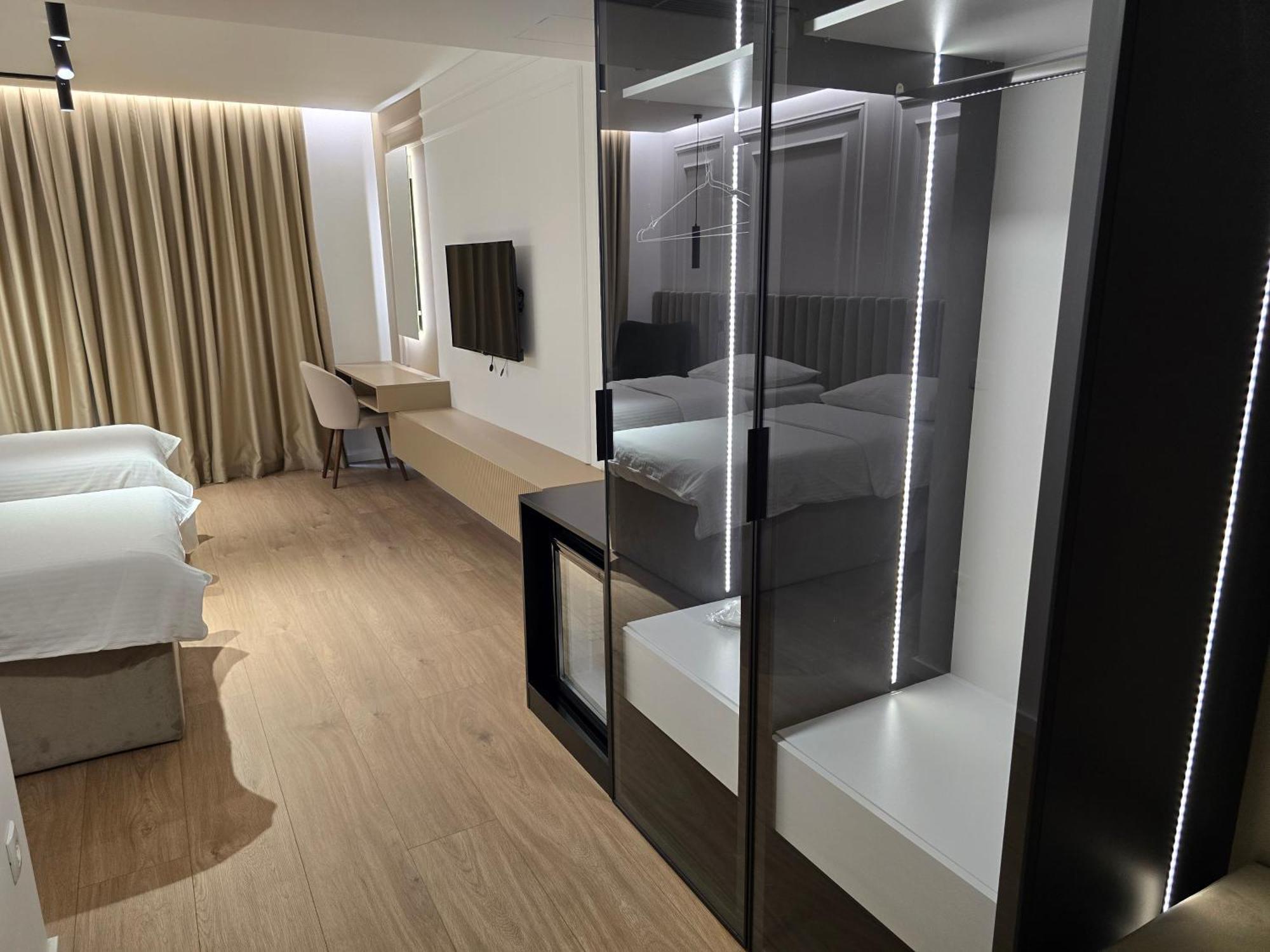 Hotel In Zepce Εξωτερικό φωτογραφία