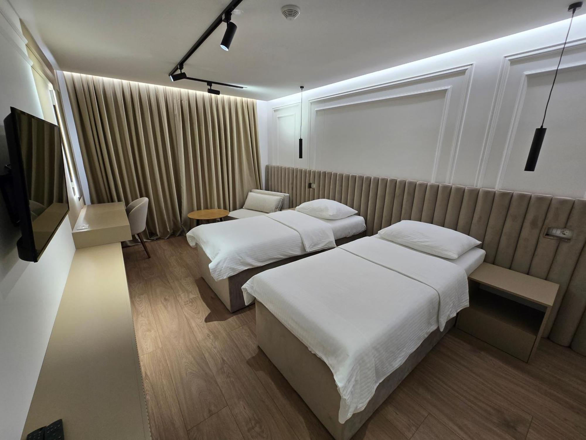 Hotel In Zepce Εξωτερικό φωτογραφία